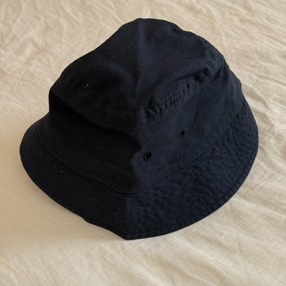 NORSE PROJECTS NAVY BLUE BUCKET HAT